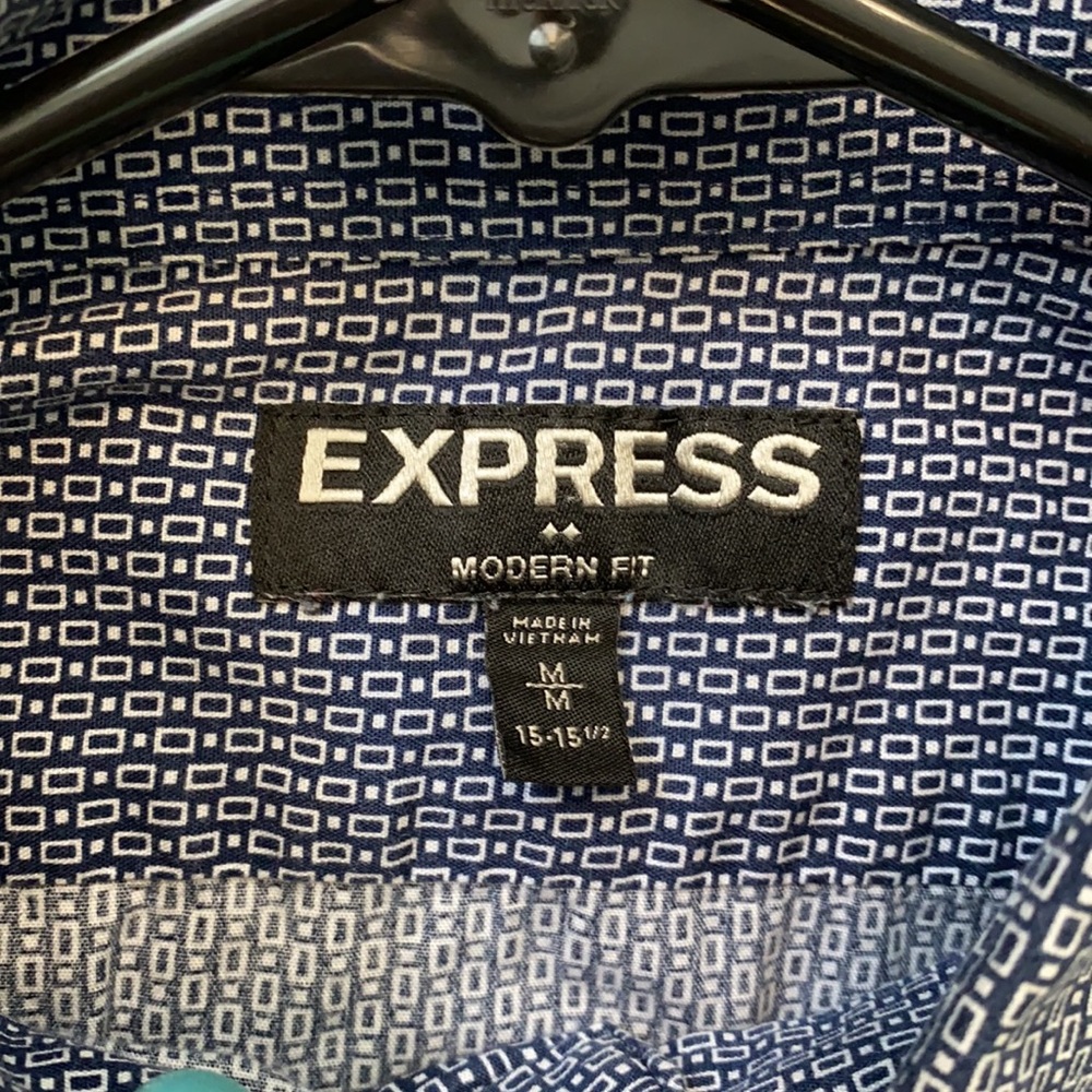 Express Men’s button down - Picture 2 of 4